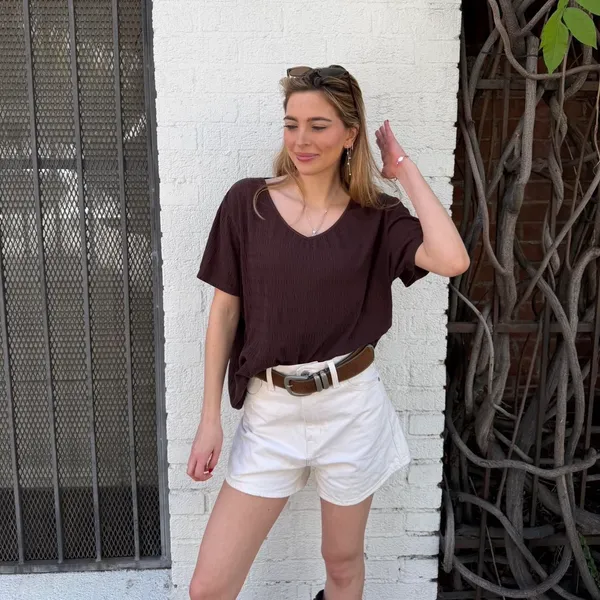 White stag y2k Brown textured V-neck top with puff sleeves Size XL - Image 3