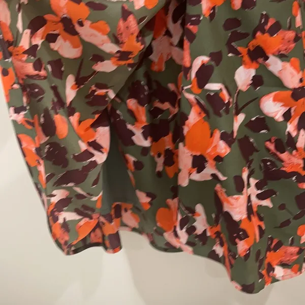 J. Crew Floral Dress Size 2 - Image 15
