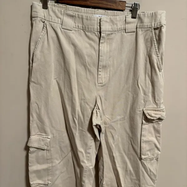 Wilfred TNA ARITZIA Cargo Pants Flax Beige Tan- Size XL - Image 6