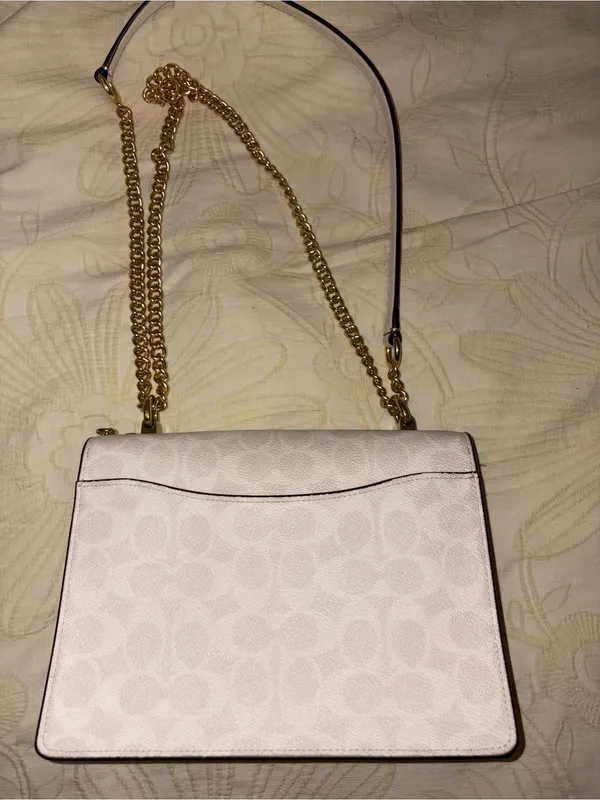 Coach Cream Signature Chain Flap Shoulder Bag - Image 2