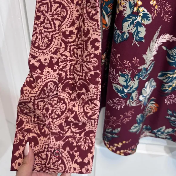 Denim & Company Burgundy Floral Paisley Print Color Block Blouse Plus Size 2X - Image 3