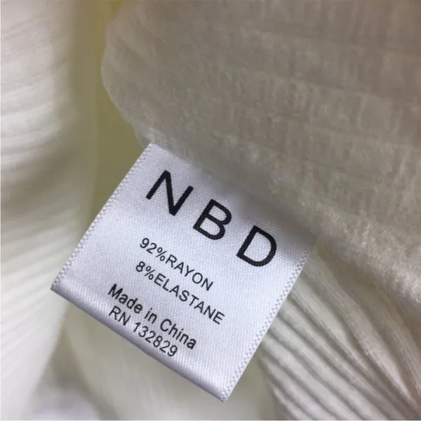 NWT NBD Seduire White Off Shoulder‎ Mini Dress Ribbed Bell Sleeve Bridal Small - Image 10