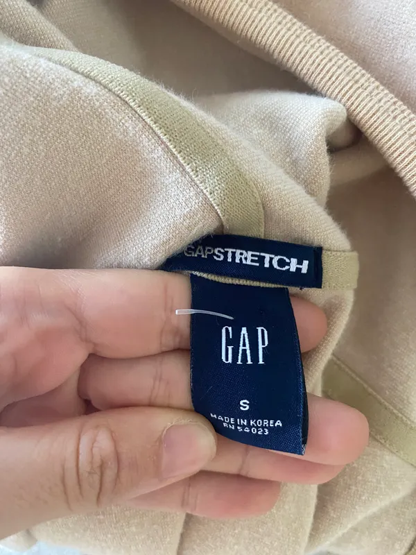 Gap Beige 2003  holiday Velour Zip Up - Image 7