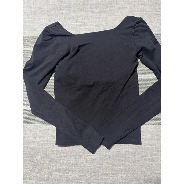 Free People Intimately Square Seamless Long Sleeve Top Black XS/S Built-in Bra - Image 5