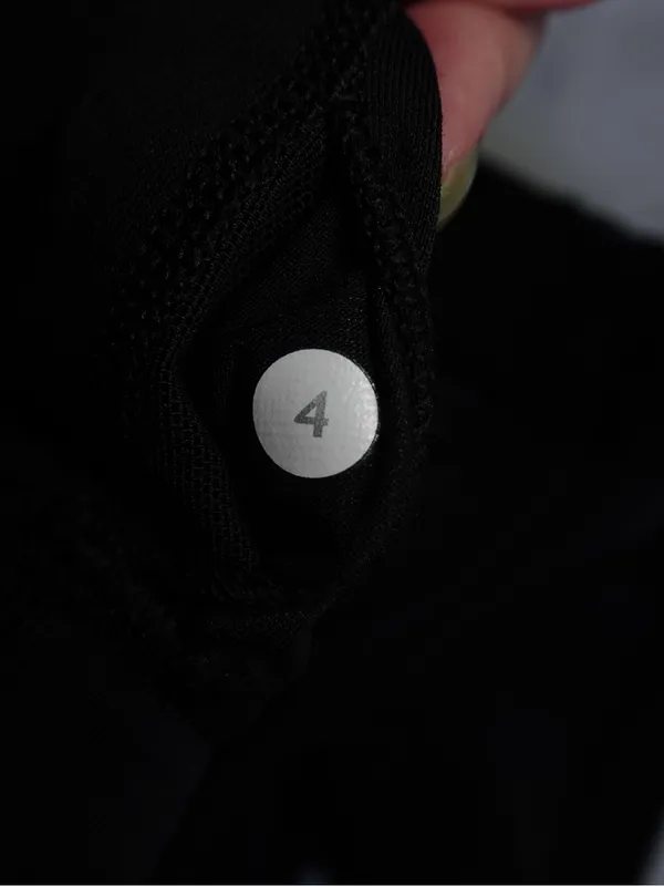 Lululemon Cross It Off Tank - Black - Size: 4 - Image 4