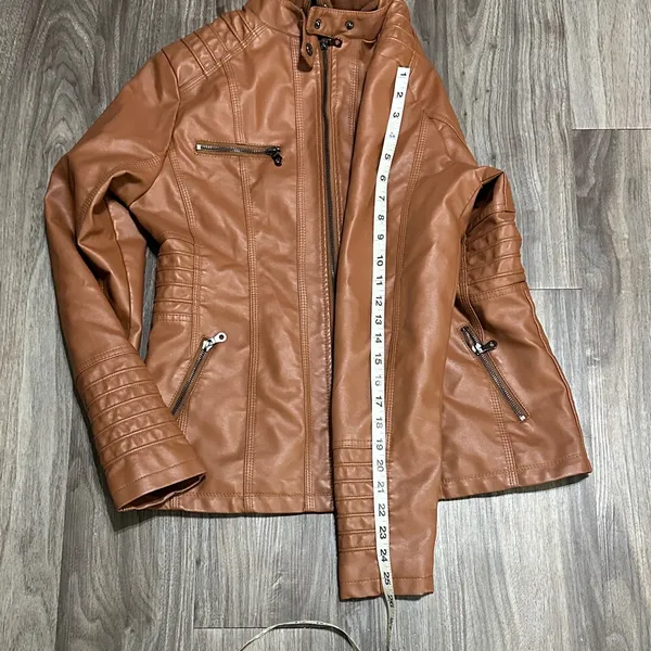 TAGOO Brown Faux Leather Jacket with Removable Hood. - Image 11