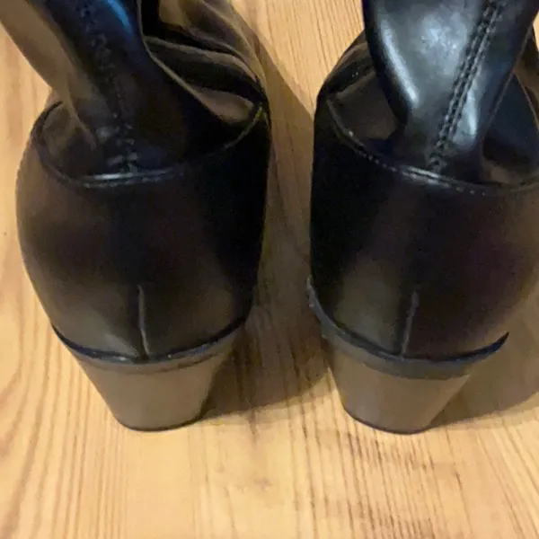 A New Day Black Leather Ankle Boots with Block Heel - Women's Sz 8 - Image 5