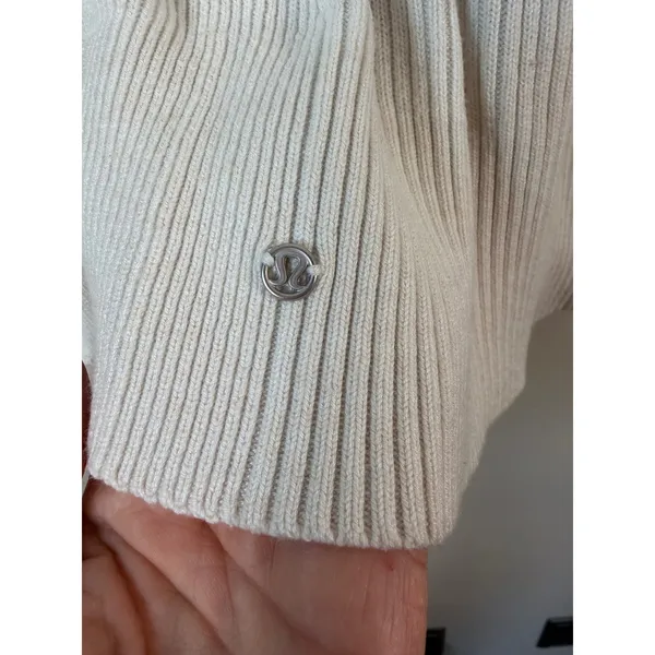 Lululemon Peace Of Mind Wrap Heathered White Ribbed Knit Hooded Cardigan size 10 - Image 6