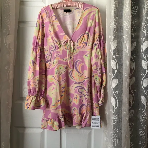 New without tag ASOS elasticated sleeve tie neck mini dress in pink floral print - Image 3