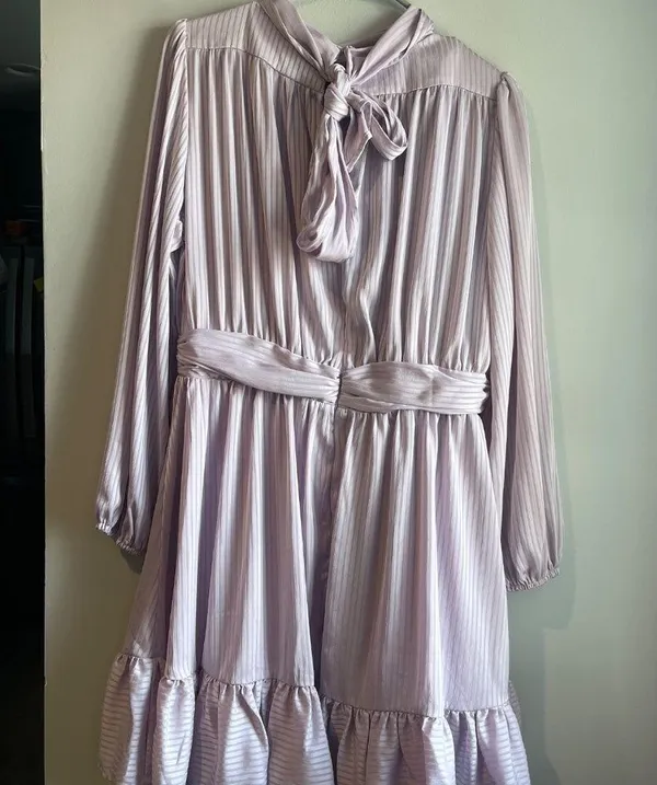 ENTRO Knee-Length Mock Neck Lavender Dress - Large - NWT - Image 3