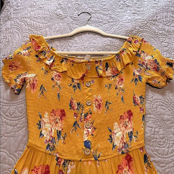 Xhilaration Small Juniors•Floral Sundress•Smocked Bodice and Sleeves•Ruffled Collar - Image 3