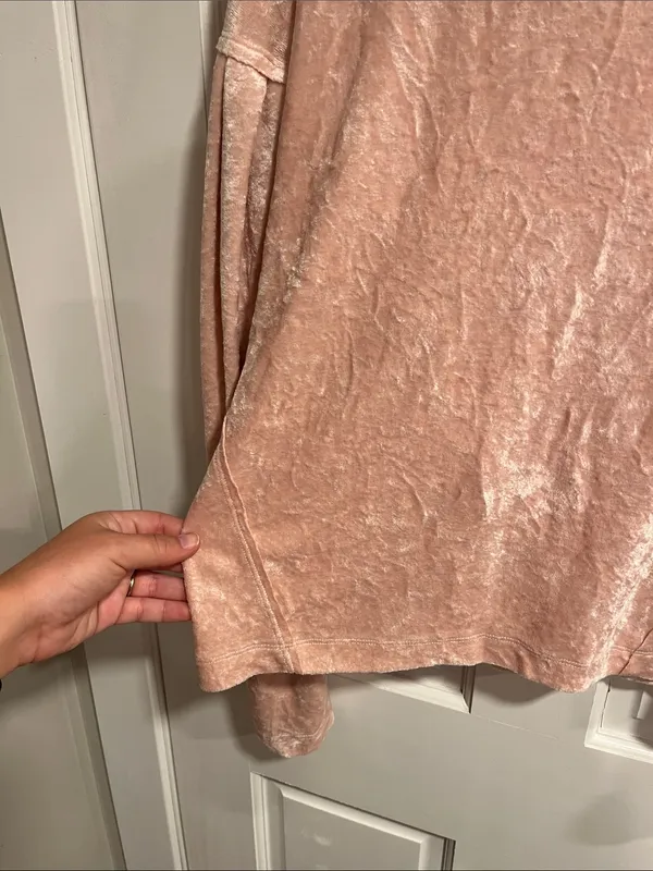 We the Free Milan Crushed Velvet Top in Pink Size Small - Image 6