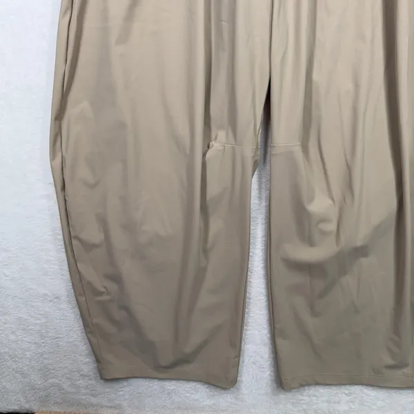 Old Navy L SleekTech Go-Dry Barrel Balloon Pants Khaki Tan High Rise Lightweight - Image 3