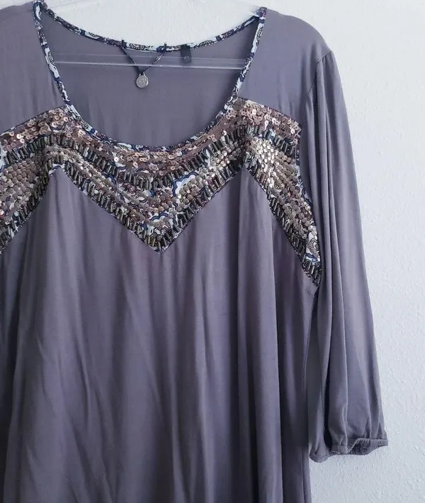 BKE Boutique Beaded 3/4 Sleeve Blouse - Image 2