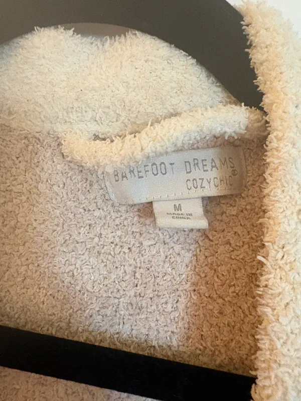 Barefoot Dreams Robe - Image 4
