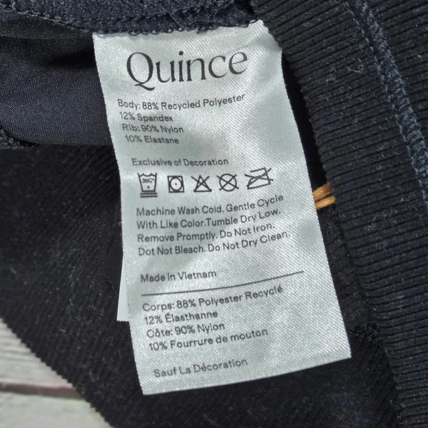 Quince‎ Mid-Rise Performance Tech Jogger Black Small - Image 4