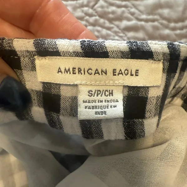 Small•American Eagle•Classic• Navy and White Gingham Skirt - Image 6