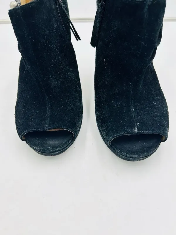 Nine West Evenly Black Suede 4" Heel Open Toe Silver Ball Details Sz 6.5M - Image 3