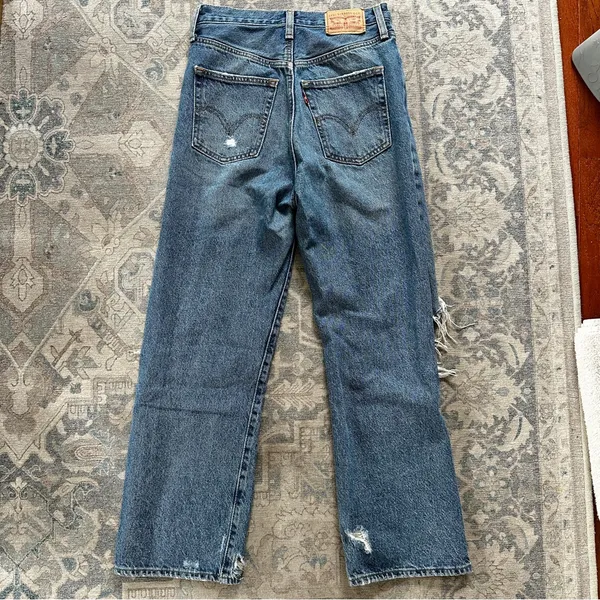 Levi’s Ribcage Straight Ankle Jean - Image 2