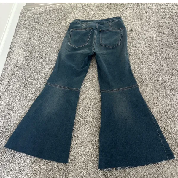 We The Free Dark Blue Flared Women’s Jeans - Image 2