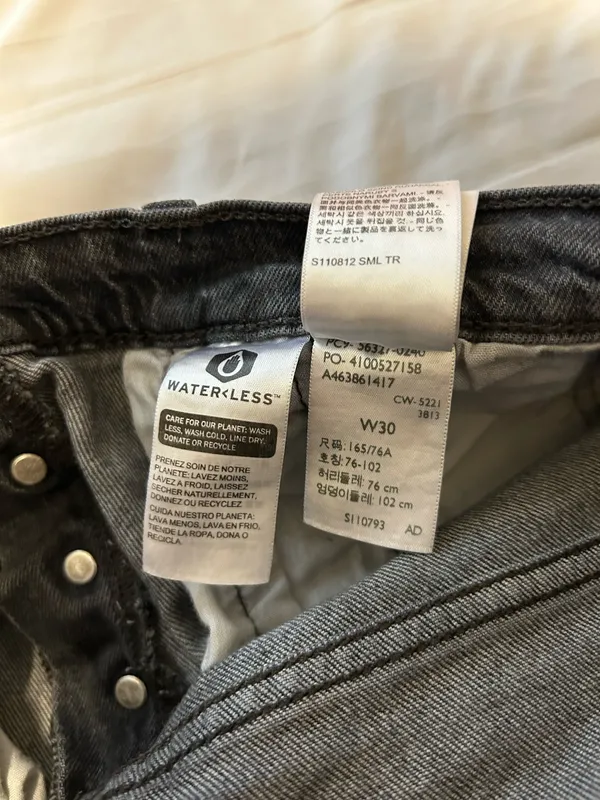 Levi’s 501 Jean Shorts - Image 3