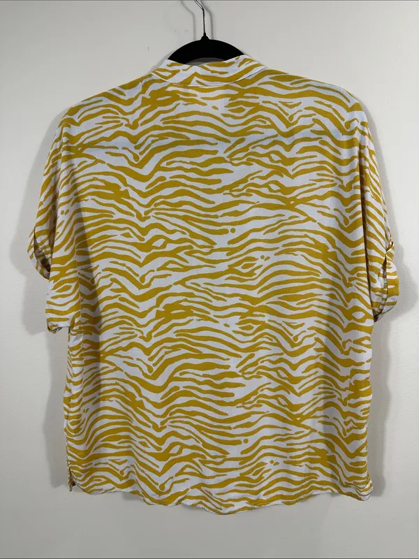 Maeve Anthropologie Zebra Yellow White Short Sleeve Top Women Size Small - Image 3
