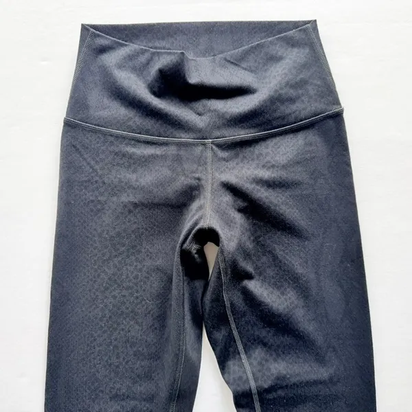 Lululemon High Times Pant 4 RARE Desert Snake Deep Coal Black Snakeskin Luon - Image 4