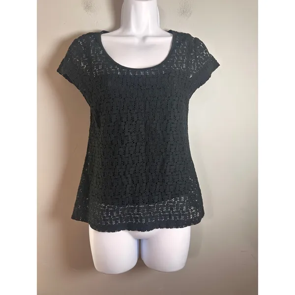Banana Republic Black Geometric Lace Scoop‎ Neck Short Sleeve Lined Blouse XS - Image 2
