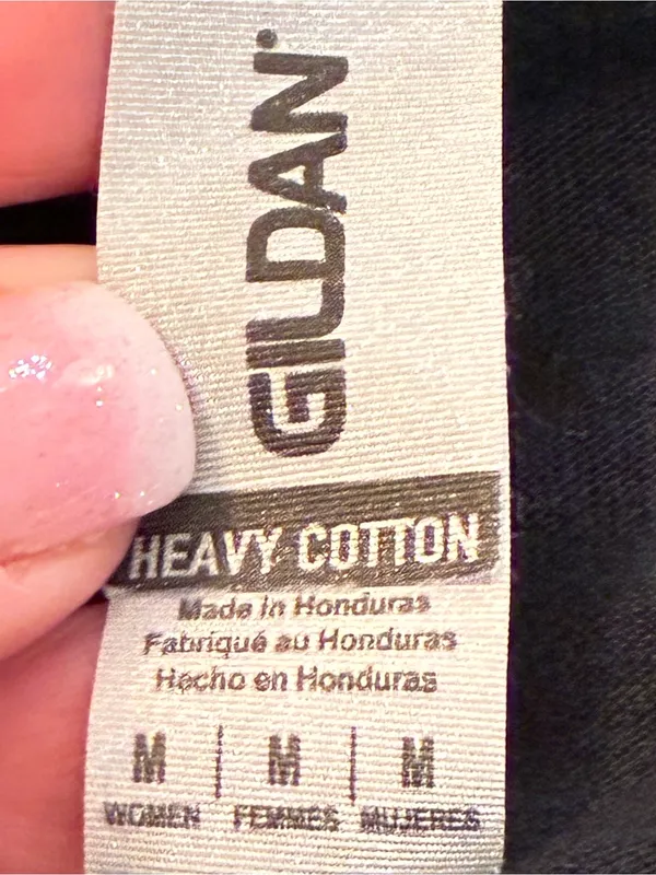 Gildan Heavy Cotton Classic Black V-Neck Short Sleeve Women's Tee Size Medium - Image 2