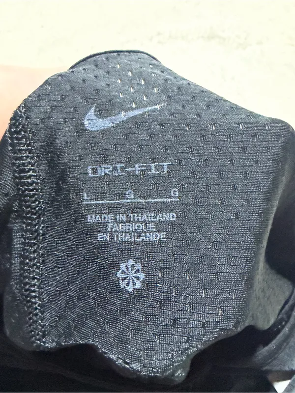 Nike Black Racerback Athletic Tank Top large - Image 4