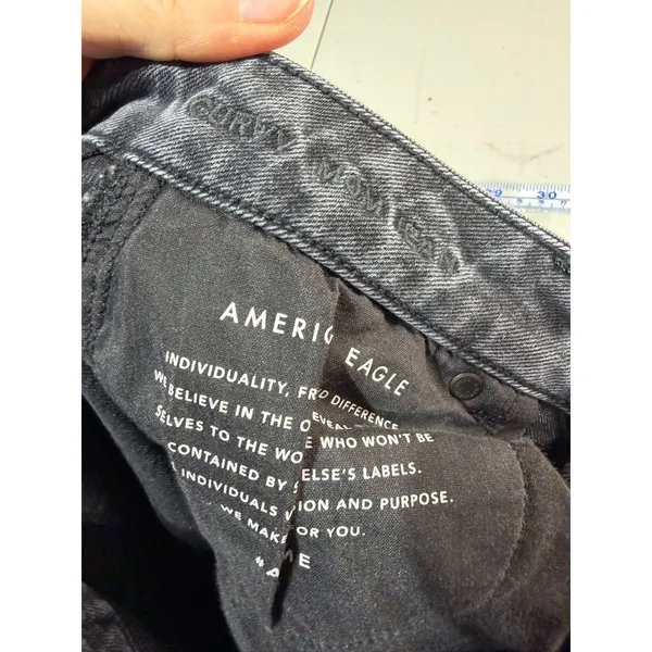 American Eagle Curvy Mom Jean Womens Size 4 Grey Faded High Rise Denim Grunge - Image 3