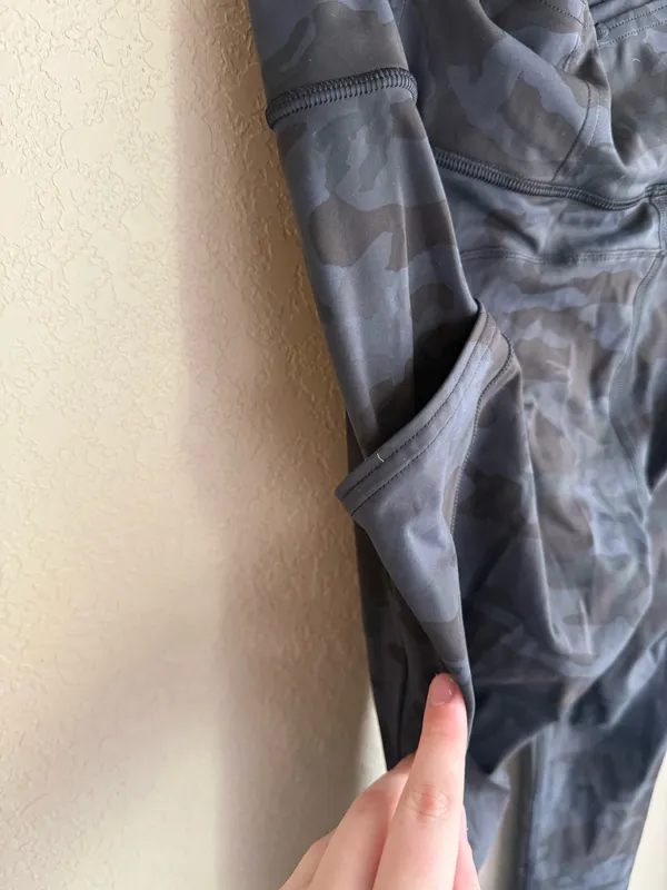 Lululemon Fast & Free Tights Nulux 25" Camo - Image 4