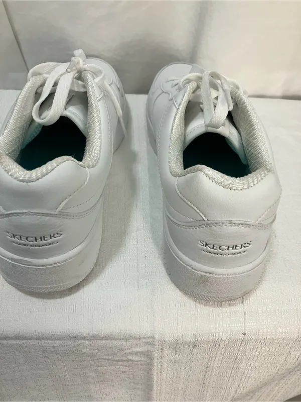 Skechers White Lace-Up Sneakers with Teal Insole - Image 3