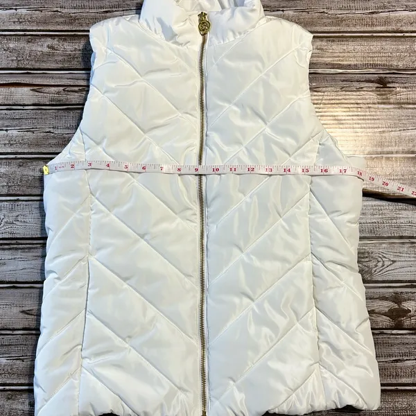 Michael Kors White Quilted Classic Layer Vest Size Medium - Image 5