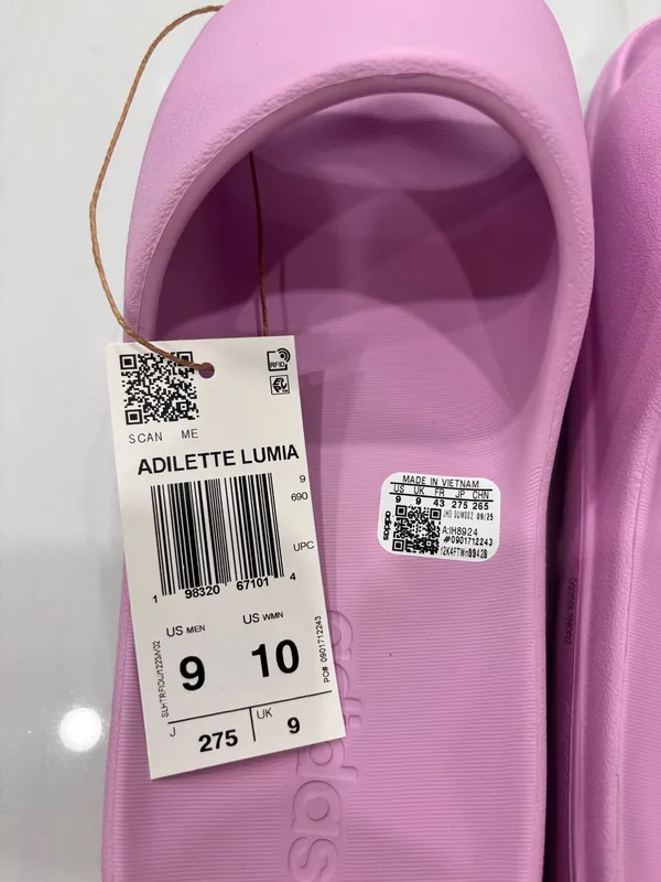 Guaranteed Authentic adidas Adilette Lumia Slides in Bliss Lilac Women:10 - Image 9