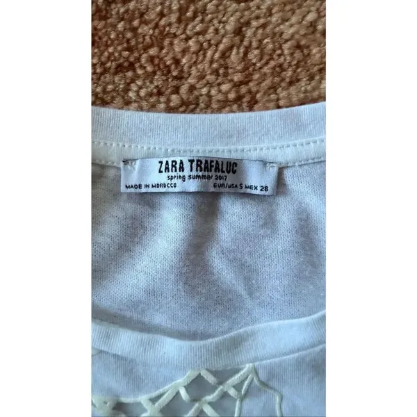 Zara Woman White/Cream Floral Appliqué Top Size S - Image 2