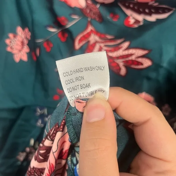 Petal and Pup Women's Alejandra Cowl Neck Midi Dress green floral size 12 - Image 4