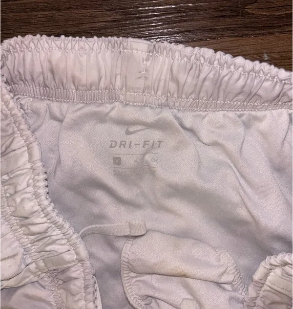 Nike white and gray patterned dri fit shorts - Image 2