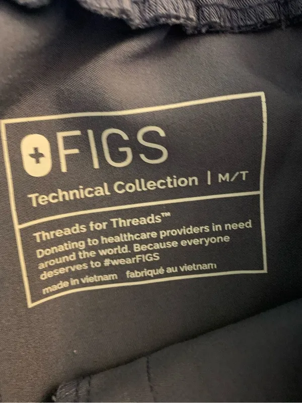Figs Yola Technical Collection scrubs pants periwinkle gray women's size medium - Image 4