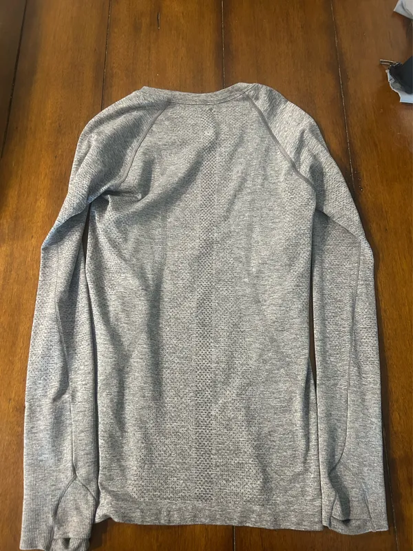 Swiftly Lululemon Long Sleeve Tech 2.0 - Image 5