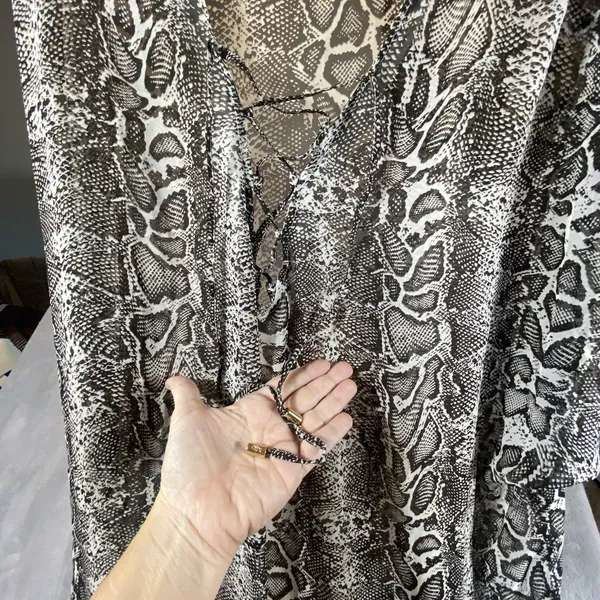 Tommy Bahama Top XL Cover‎ Up Beach Pool Animal Print Lace Up Long Chic Sheer - Image 9