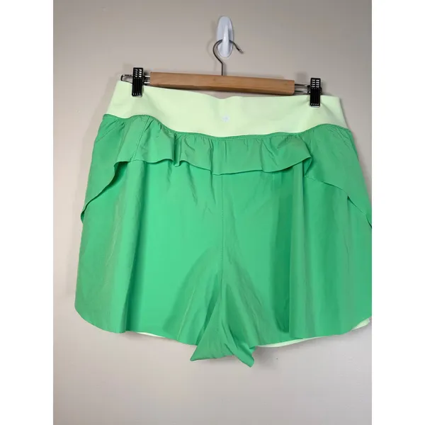 Athleta Crossover Run Short Green Lime Two Tone Athletic Shorts Large - Image 4