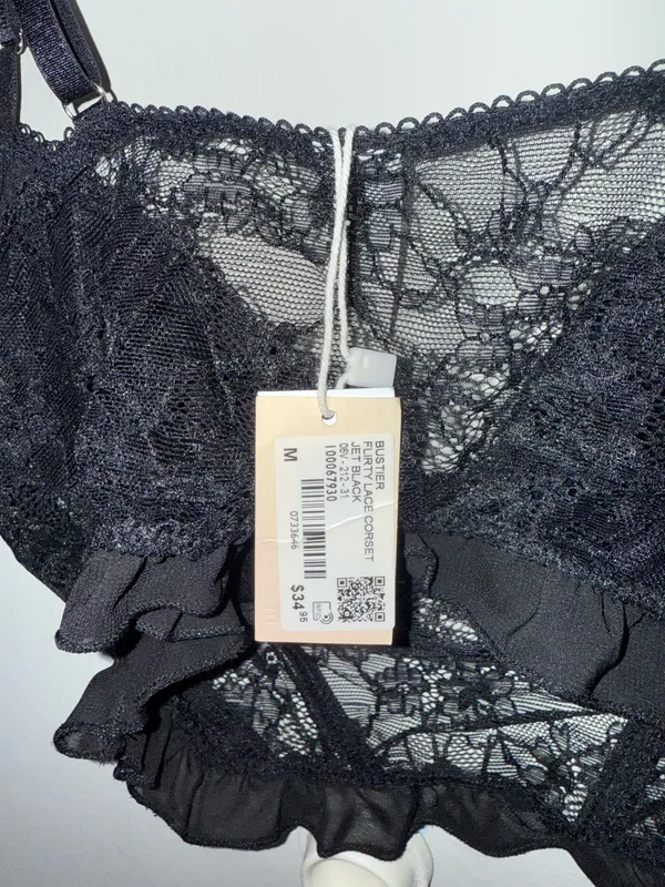 Black Garage Lace Corset - Image 4