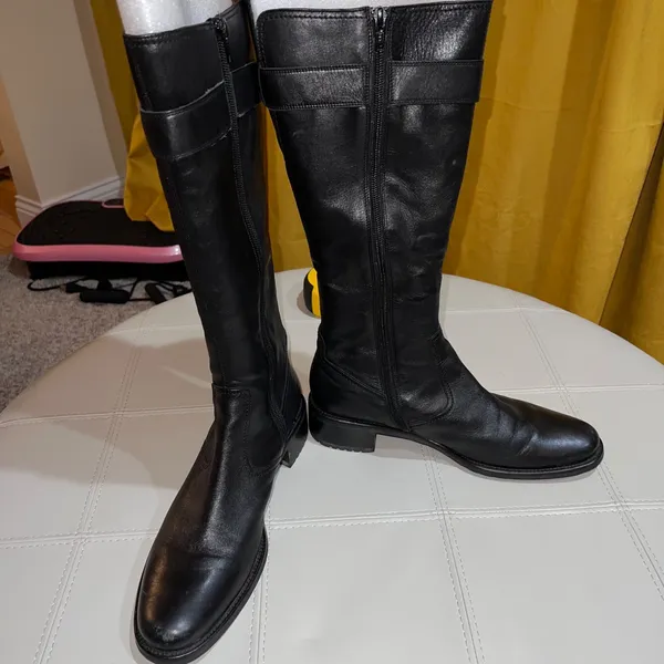 Gabor Black Leather Riding‎ Boots Buckle Detail Rubber Sole MRSP $235-Size 6.5 - Image 12
