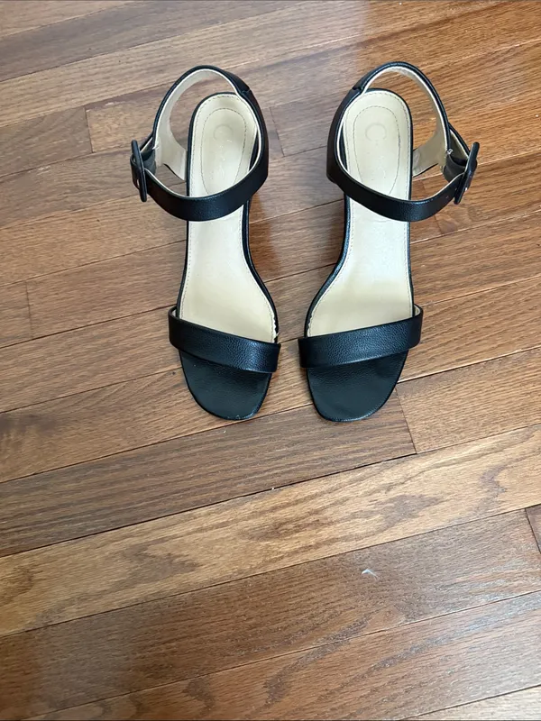 Moving Comfort Black Open-Toe Ankle-Strap Sandals - Image 7
