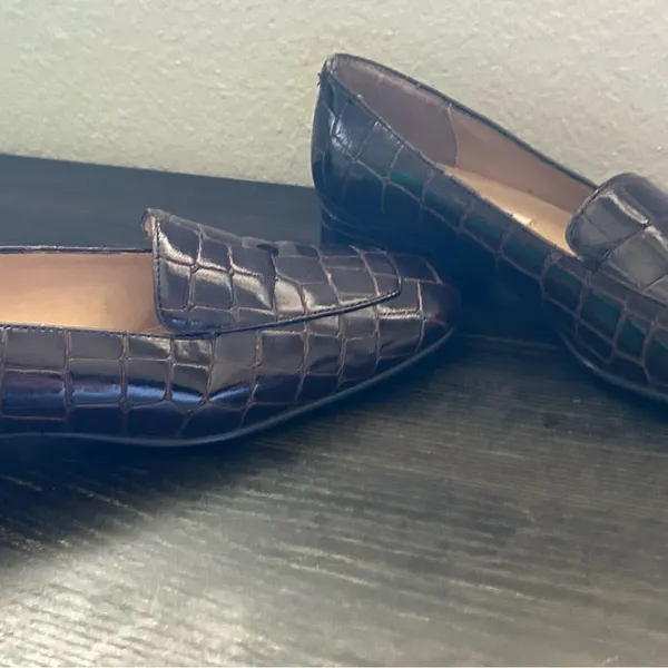 Loafers Croc-Embossed PatentLeather Loafers in Dark Brown by Courtney Taylor 6 M - Image 4