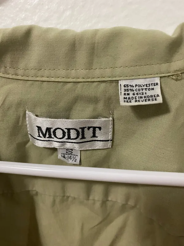 Modit matcha colored button up Green - Image 2
