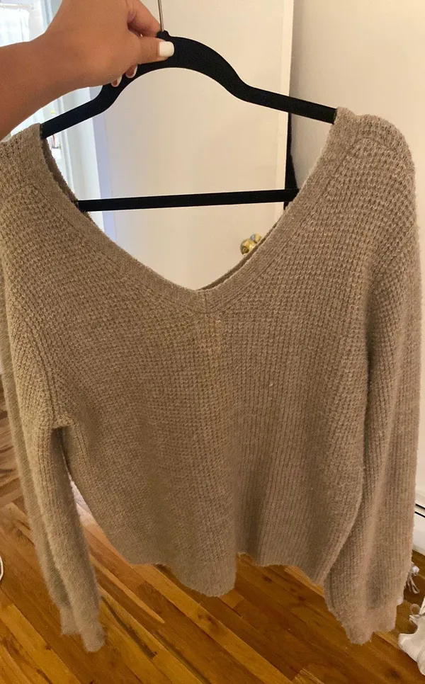 SheIn Vneck Sweater - Image 2