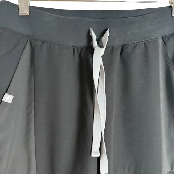 Figs Manari Black 5-Pocket Skinny Technical Medical Professional Scrub Pants XS - Image 4