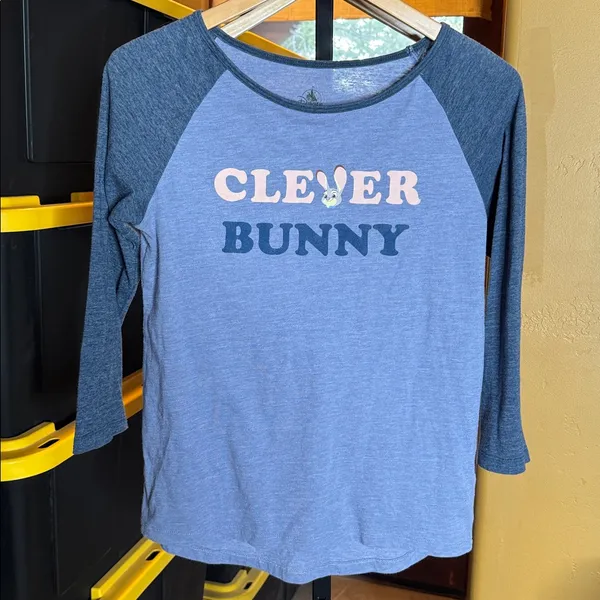 Disney Judy Hopps Clever Bunny Blue Raglan 3/4 Sleeve Tee Zootopia Size Medium - Image 4